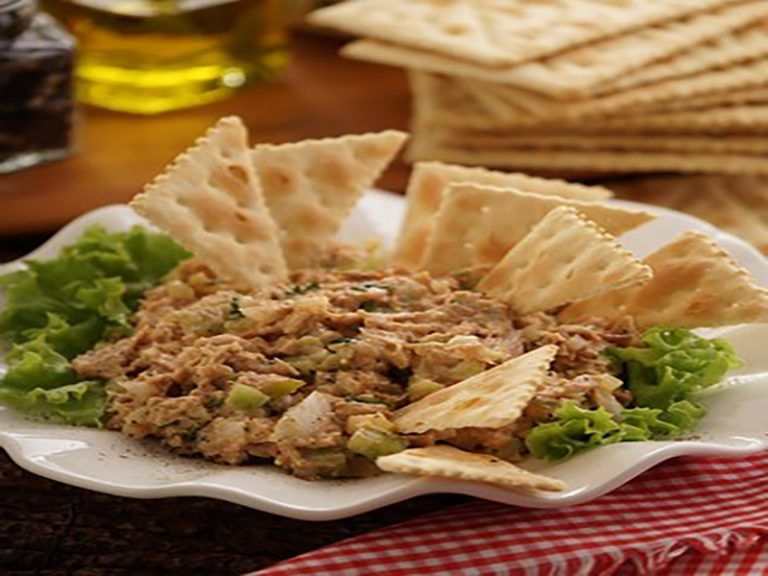 Dip de atún con Saltín Noel Tradicional Saltín Noel